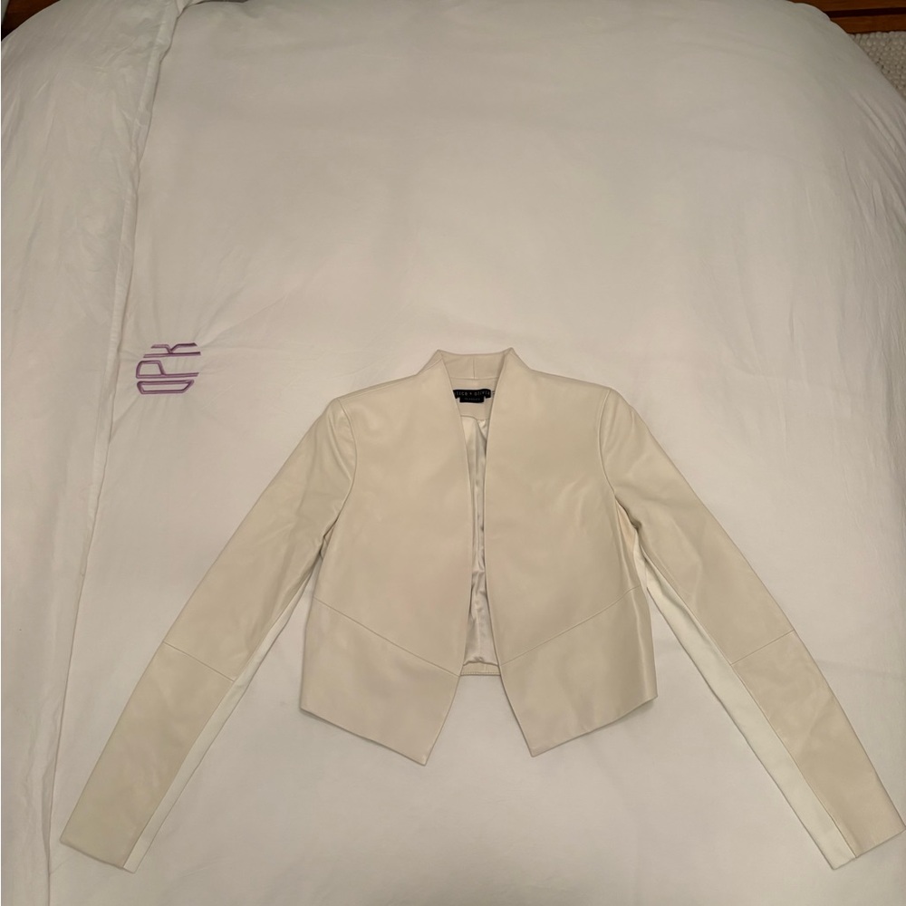 Alice + Olivia Cream Blazer